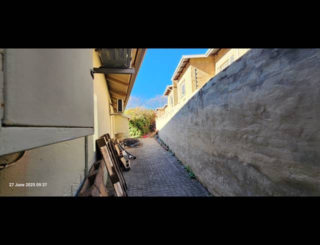 195M² BUSINESS FOR SALE IN BO-DORP